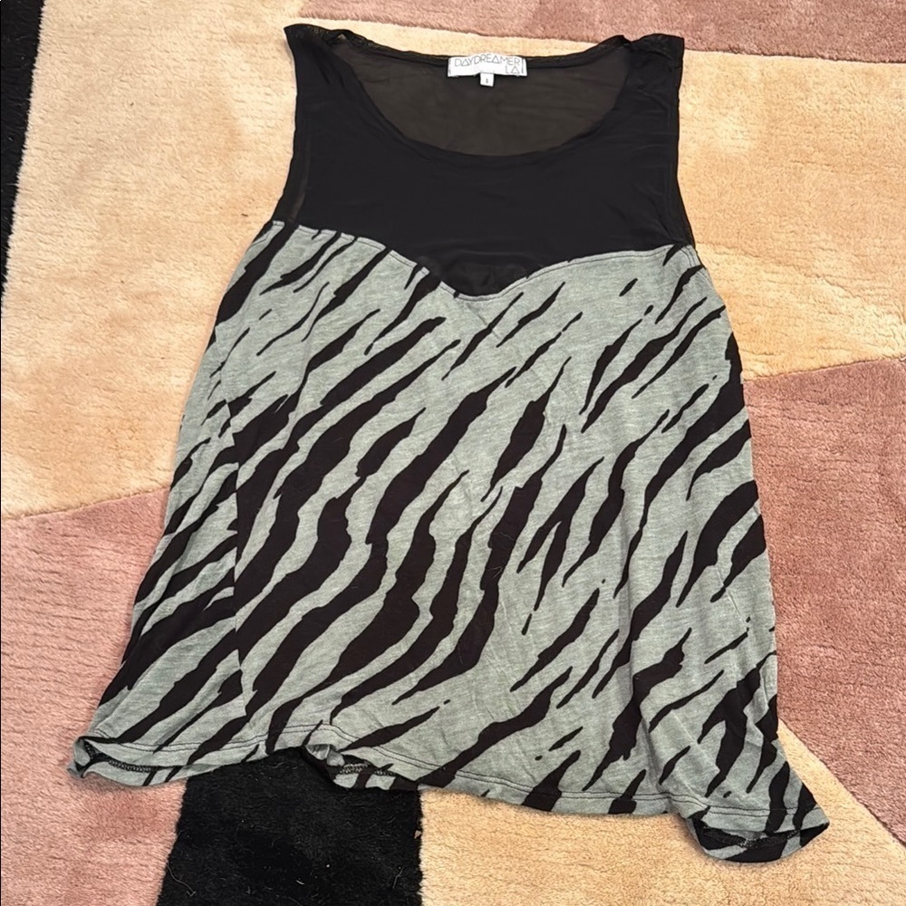 Daydreamer Black and Gray Asymmetrical Sleeveless Tank
